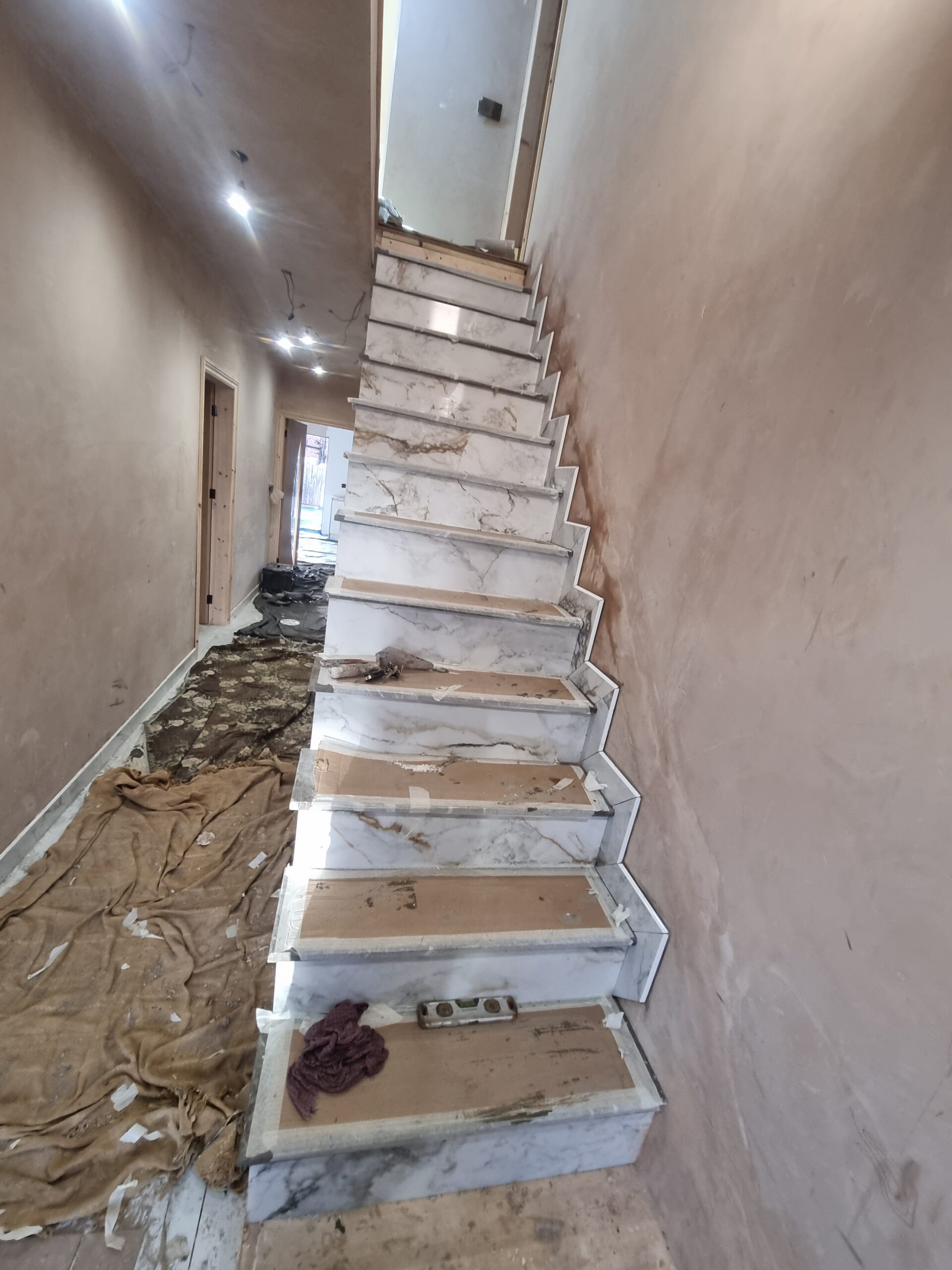 Marble staircase installation thumbnail