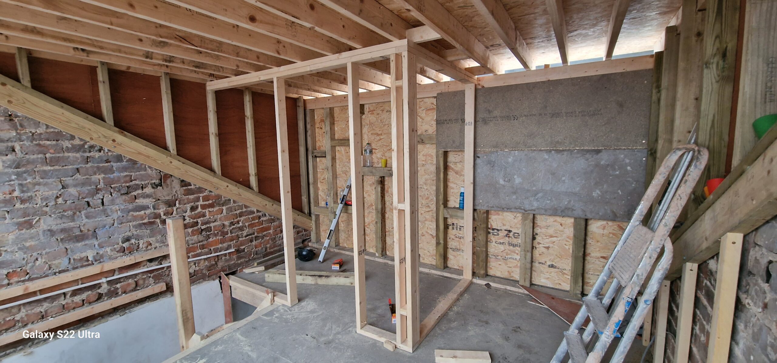 Internal partition framing thumbnail